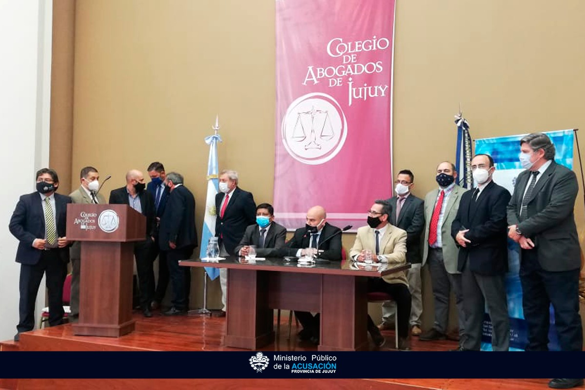 Comunicado Fiscales (2).jpeg